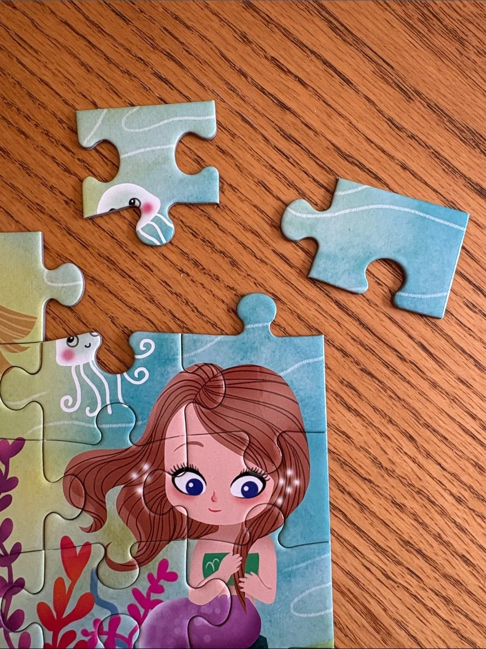 Mudpuppy Mermaids Puzzle To Go (36 Pieces)